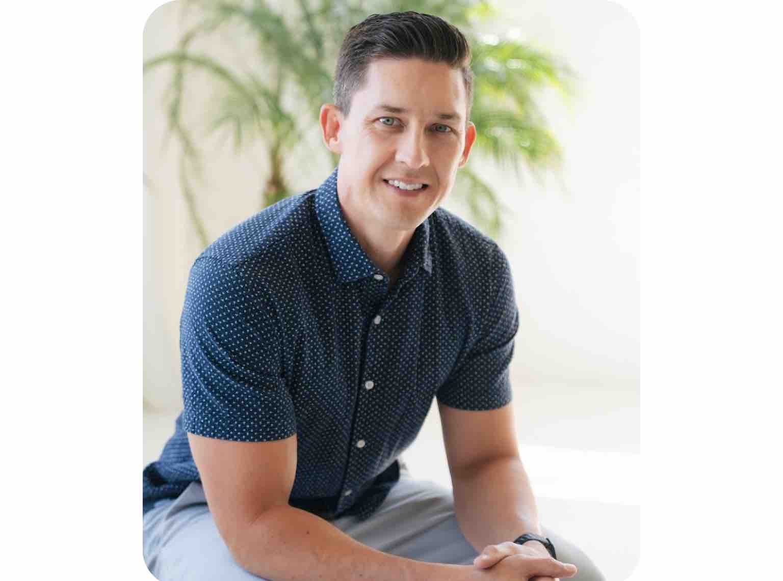 Adam Wong with rounded corners